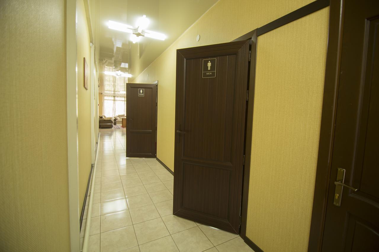 Hostel Esal Oš Exteriér fotografie
