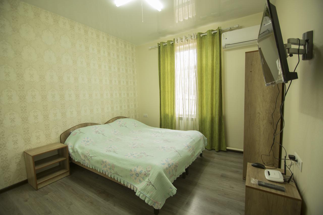 Hostel Esal Oš Exteriér fotografie